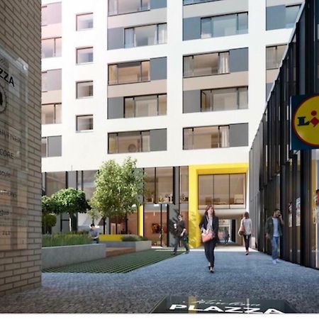 Free Parking In Garage Karolina Plazza, New Cosy Studio With All You Need 프라하 외부 사진