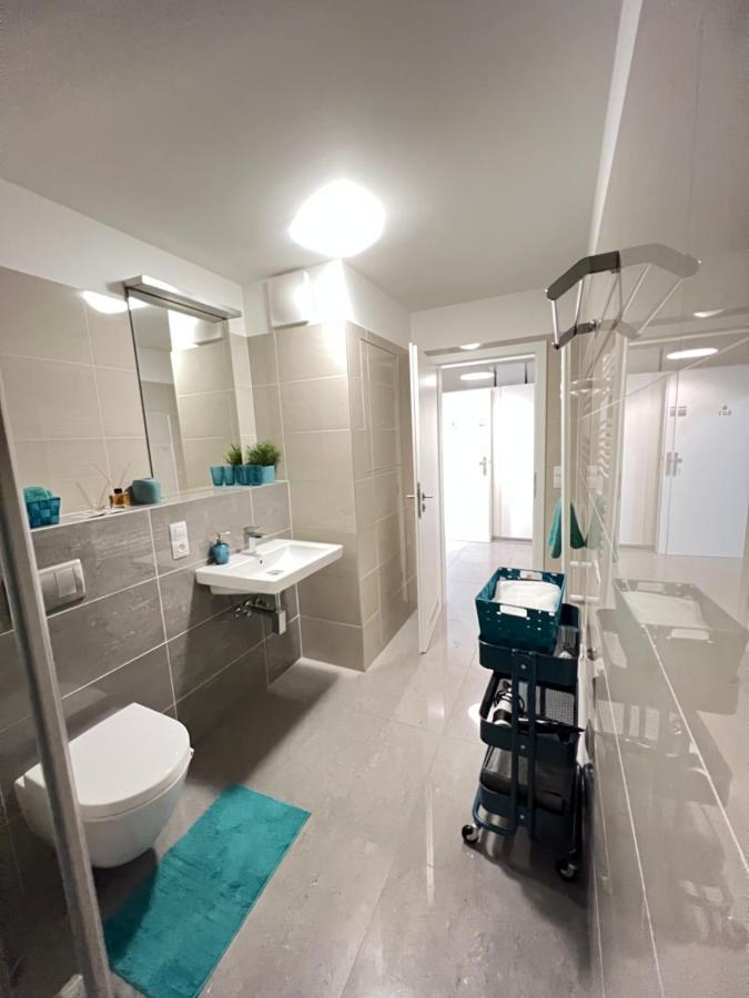 Free Parking In Garage Karolina Plazza, New Cosy Studio With All You Need 프라하 외부 사진